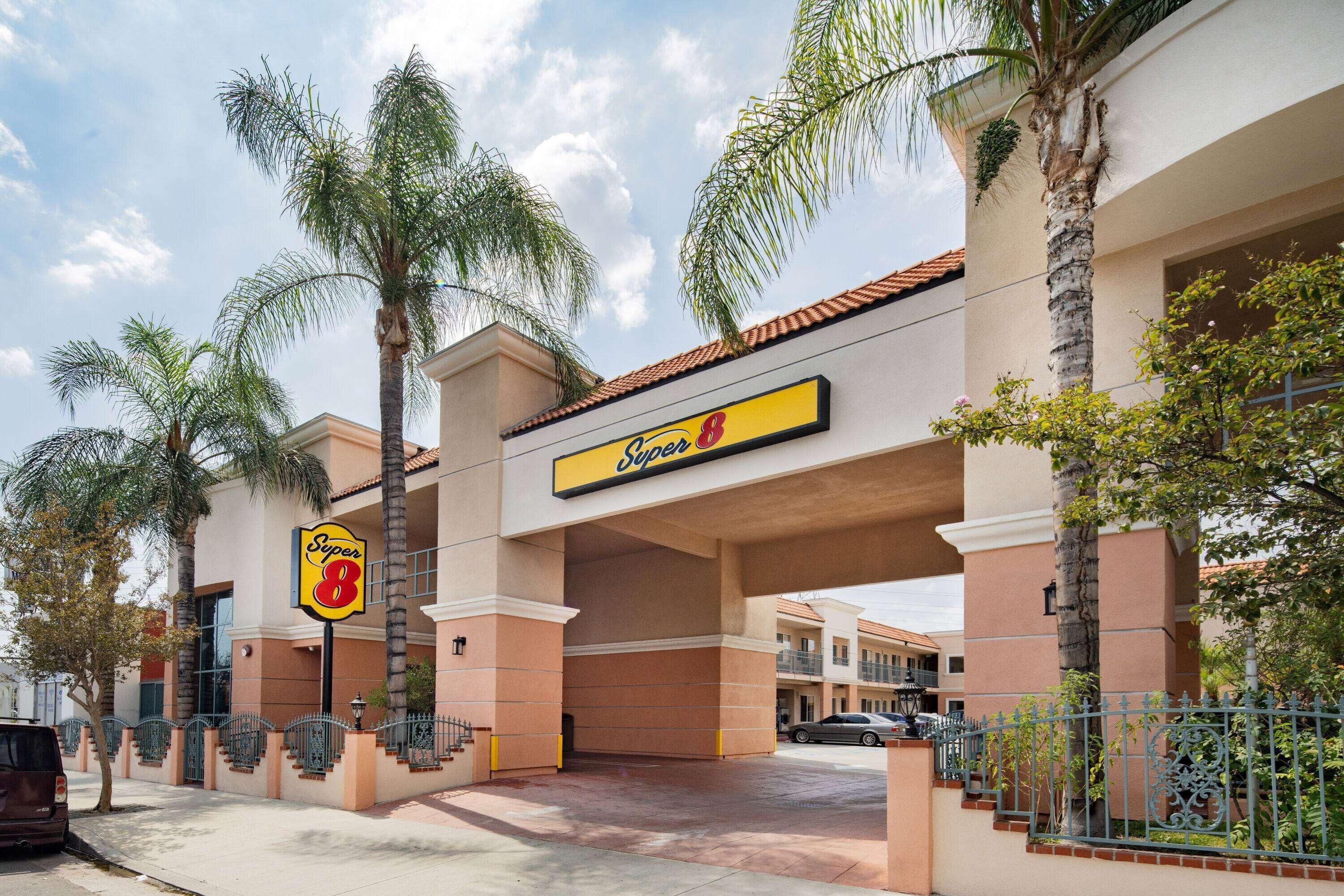 Super 8 By Wyndham North Hollywood — Fotos 2